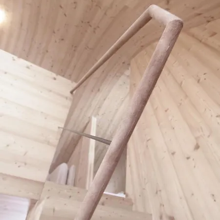 In Nussdorf-debant Mit Garten Дом отдыха